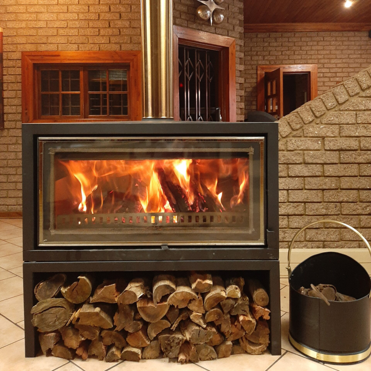 Freestanding Fireplaces - Jetmaster